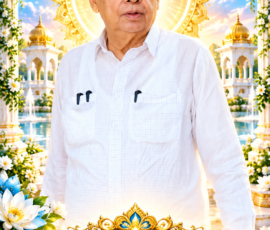 Mobile Wallpaper लाइट कलर और आकर्षक 3D डिजाइन वाला वर्टिकल फोन वॉलपेपर, जिसमें सफेद परिधान पहने संत रामपाल जी महाराज का चित्र केंद्र में दिखाया गया है। पीछे सुनहरी आभा, भव्य मंदिर वास्तुकला, नीला आकाश, सफेद कबूतर, फूलों और जल फव्वारों से सजा शांत आध्यात्मिक वातावरण है। नीचे गोल्डन और ब्लू डेकोरेटिव फ्रेम में “Sant Rampal Ji Maharaj” टेक्स्ट प्रदर्शित किया गया है।